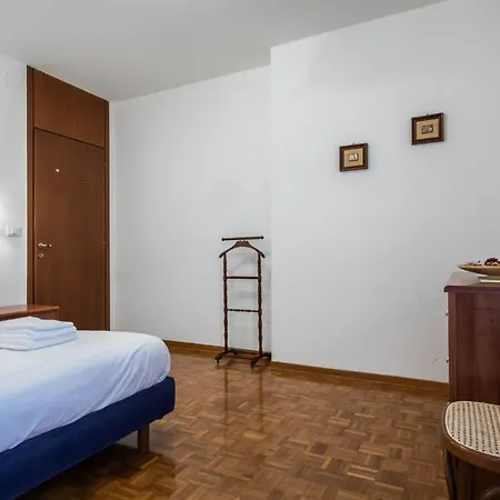 Italianway - Ermes Di Colloredo 34 B * Udine